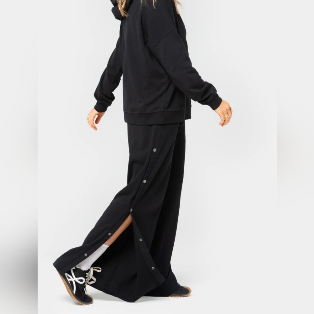 New Without Tags Peace Love World Black Wide-Leg Snap Side Pants